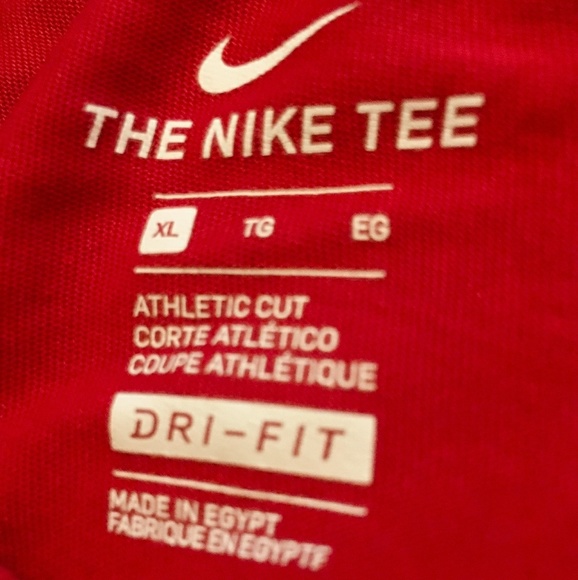 Nike T-Shirt - Picture 2 of 3